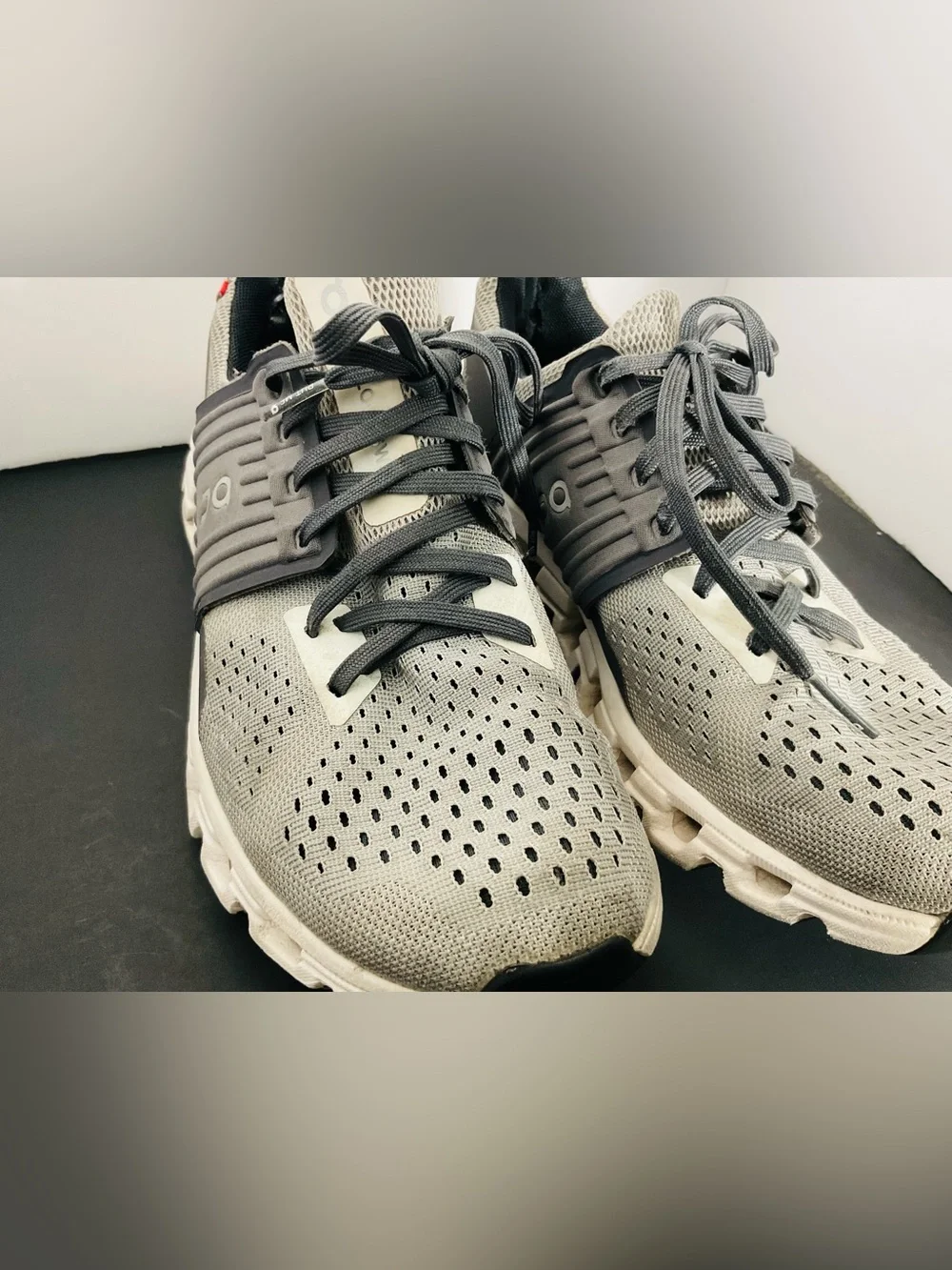 On Running Men's Grey and Cream Cloudrunning Athletic Sneakers